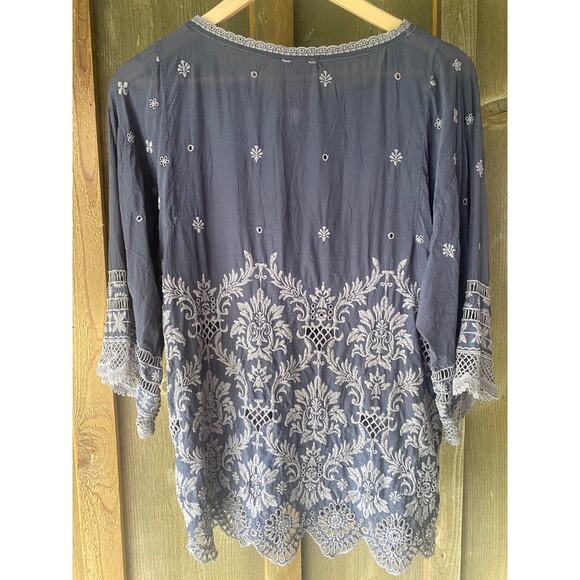 Johnny Was Embroidered Charcoal Gray Tunic XS Eyelet Lace Cupra Rayon - Picture 11 of 16